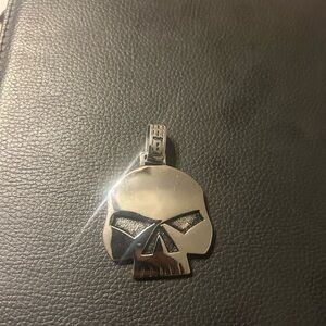 Harley-Davidson Silver Skull Pendant